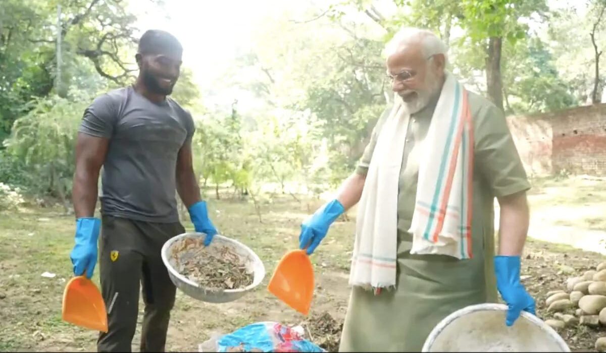 PM's Cleanliness Collaboration: Swachh Bharat Wrestler